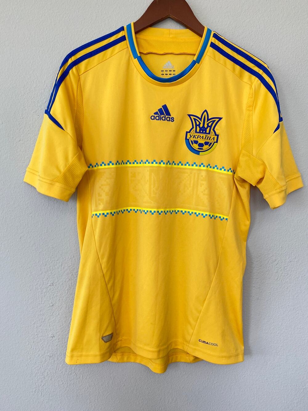 Official Adidas Ukraine 2012 Euro Home Soccer Jersey M Yellow ClimaCool X11627
